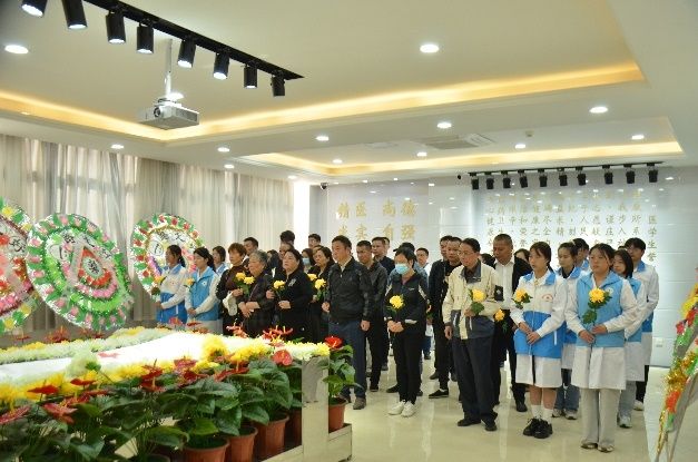 我校遗体接受站为沈振汉先生举行遗体告别仪式(图1)