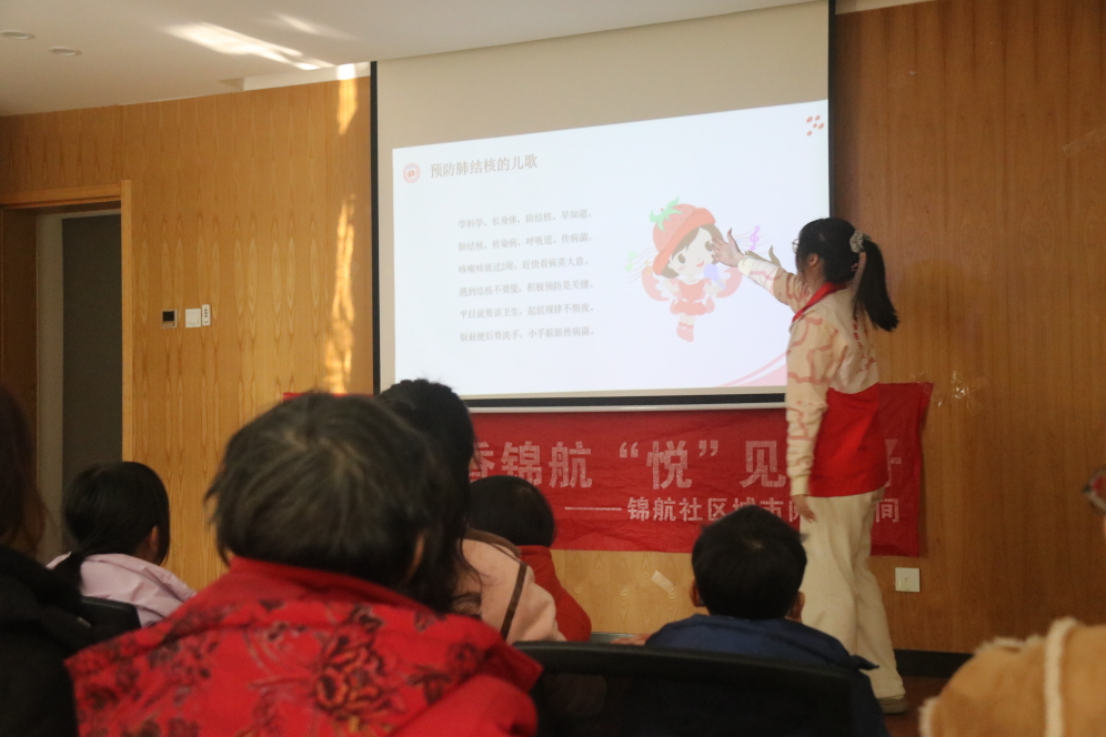 皖南医学院红十字协会走进合肥开展防结核宣传活动(图1)