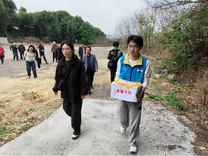 生命的延续——与无言良师的温暖重逢(图1)