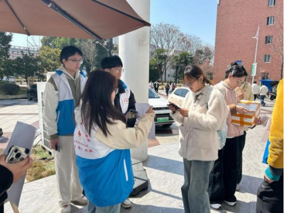 “健康春季 从知开始——春季流行病问卷调查”活动圆满举行(图2)