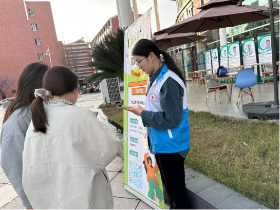 “生命接力，知识先行”：点亮遗体捐献知识之光(图3)