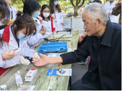 “医”心防“核”护健康 ——双轨服务进社区(图4)
