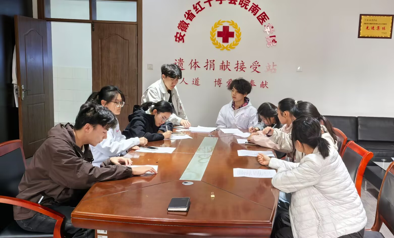 实验室安全教育会议 筑牢科研安全防线(图2)