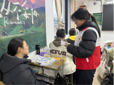 皖南医学院红十字协会黄山市分队赴歙县紫阳学校开展结核病防治科普活动(图5)