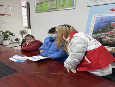 元宵艺创暖童心,结核科普护健康——皖南医学院学子赴龙泉街道龙眼社区志愿服务活动(图6) 元宵艺创暖童心,结核科普护健康——皖南医学院学子赴龙泉街道龙眼社区志愿服务活动(图6)